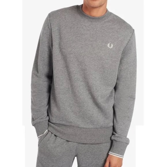 Fred Perry Crewneck Sweatshirt Grey Steel - Size SMALL - M7535 - MSRP $125.00 - Picture 1 of 4